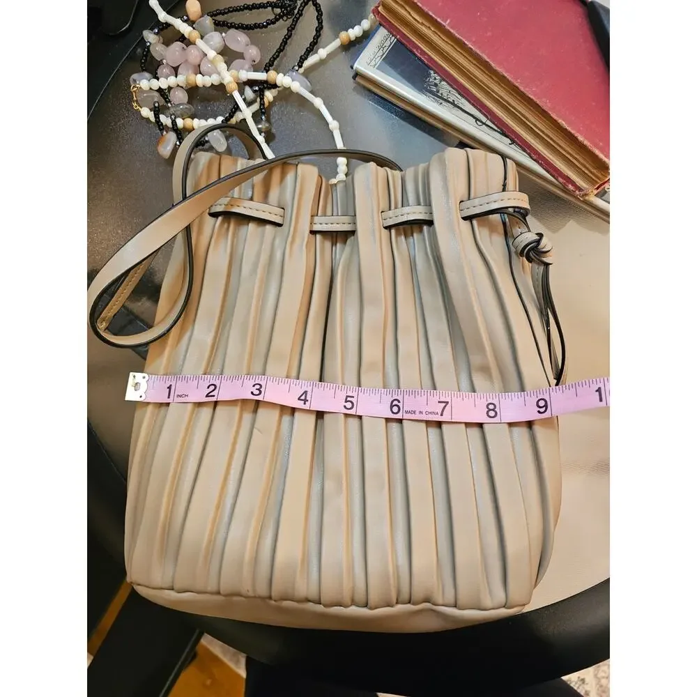 Zara Pleated Bucket Purse In Beige